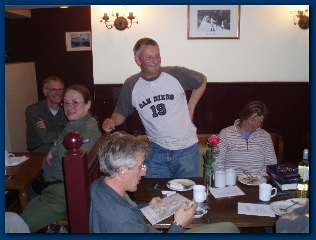 600x449 pixels (104K)